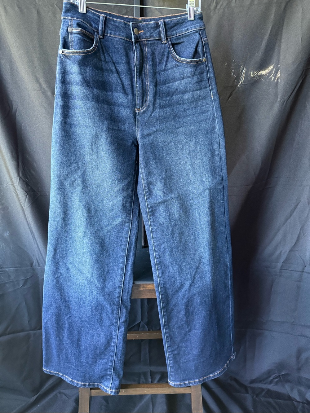 Well Worn Wide Leg Jeans in Indigo Blue